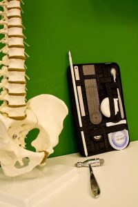 Physiotherapie Andreas Wimmer, Köln. Instrumente.